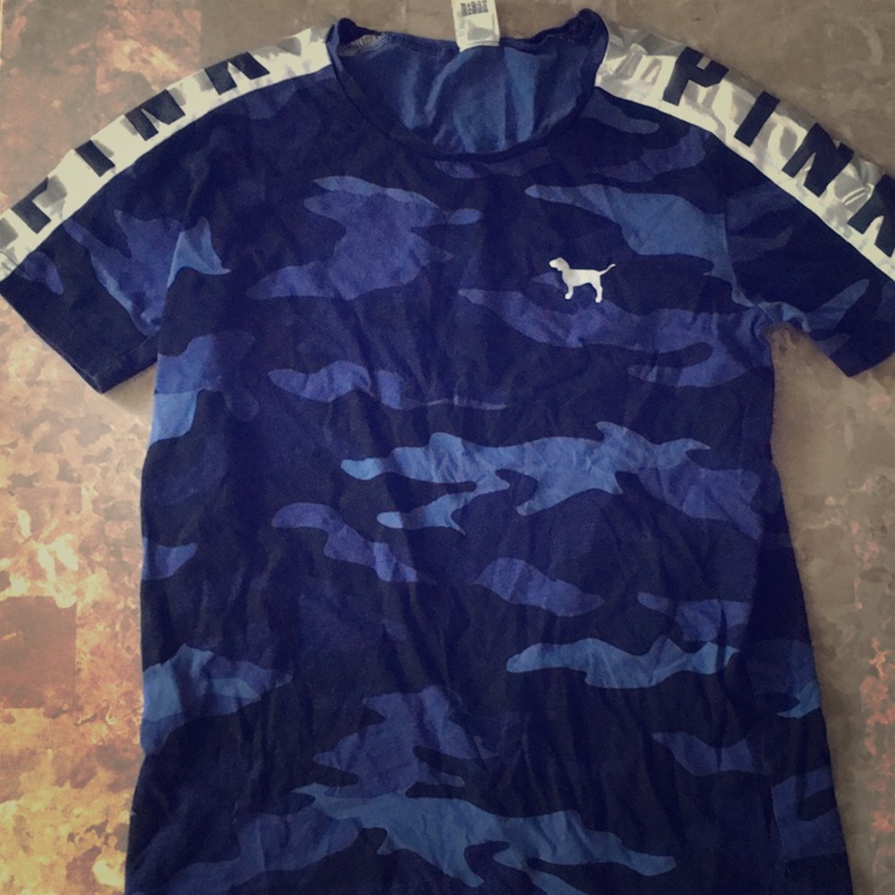 🔥PINK Victoria’s Secret Blue Camouflage Shirt🔥